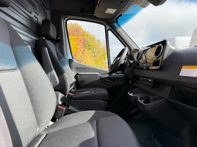 2026 Mercedes-Benz Sprinter 2500 Cargo 170 WB High Roof