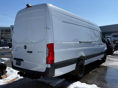 2025 Mercedes-Benz Sprinter 3500 Cargo 170 WB High Roof