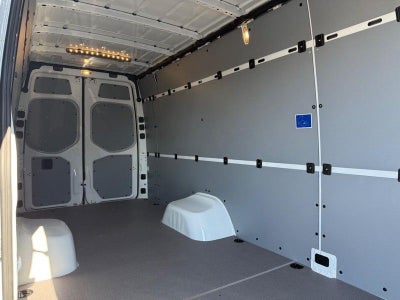 2025 Mercedes-Benz Sprinter 3500 Cargo 170 WB High Roof