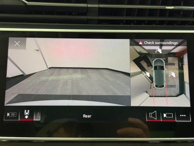 2021 Audi Q8 55 Prestige quattro