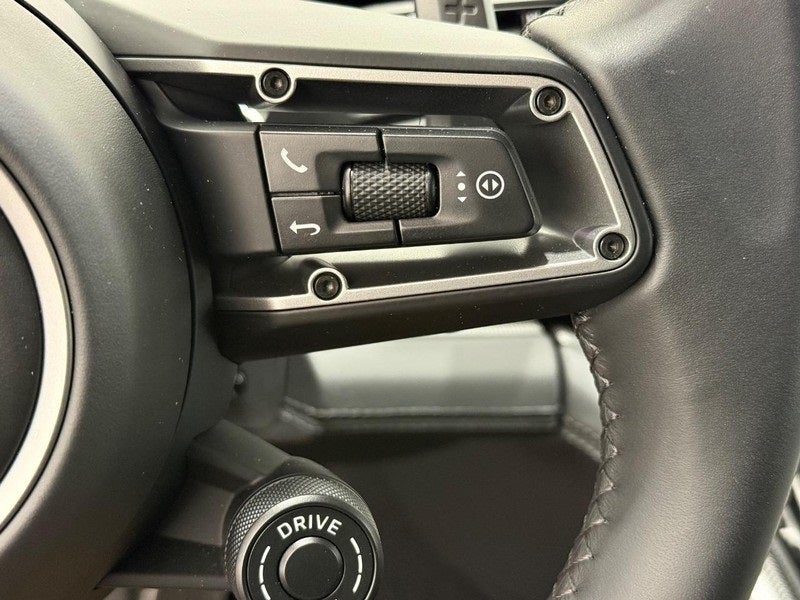 2026 Porsche Panamera 4