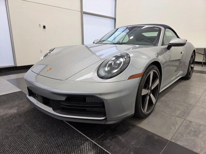 2025 Porsche 911 Carrera