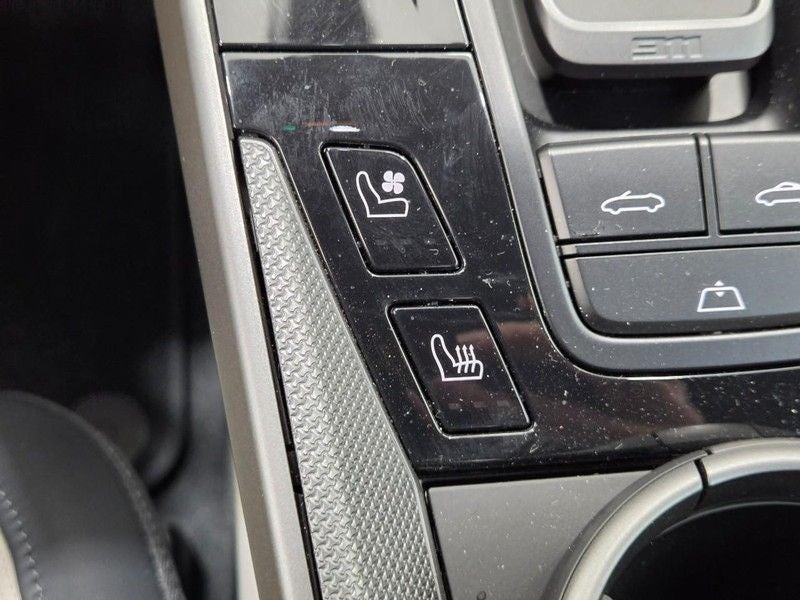 2025 Porsche 911 Carrera