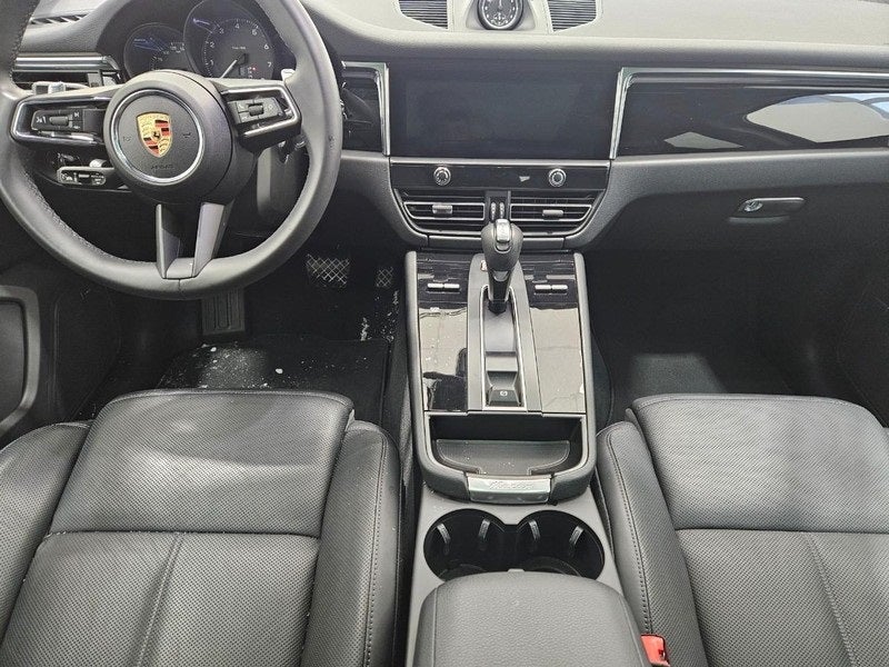 2025 Porsche Macan AWD