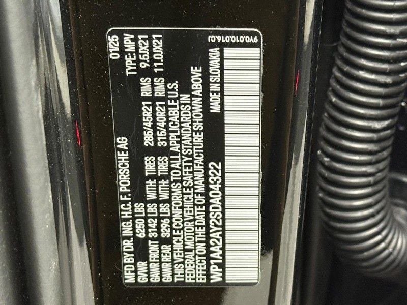 2025 Porsche Cayenne AWD