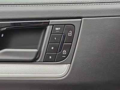 2025 Porsche Cayenne AWD