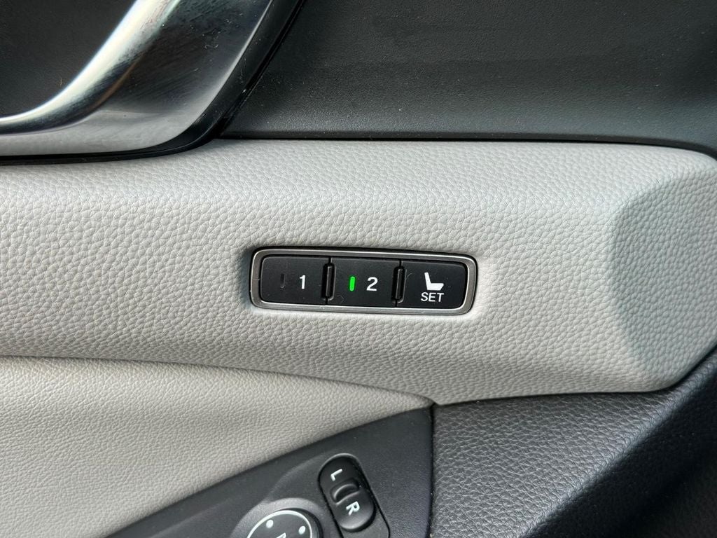 2020 Honda Accord Hybrid Touring