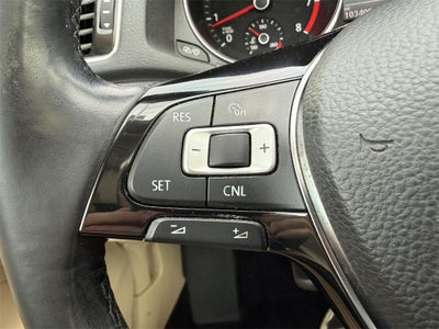 2017 Volkswagen Passat 1.8T SE