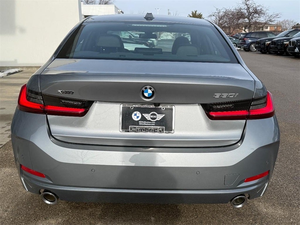 2025 BMW 3 Series 330i xDrive