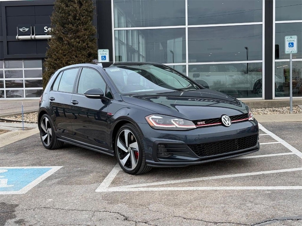 2019 Volkswagen Golf GTI 2.0T SE