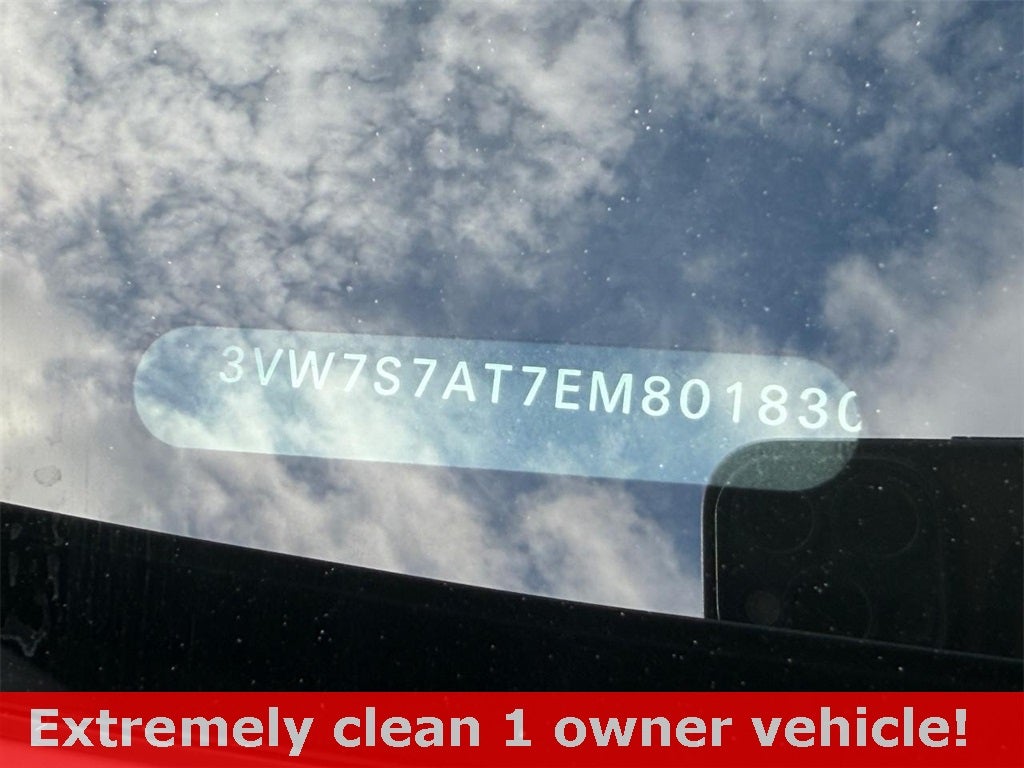 2014 Volkswagen Beetle 2.0T R-Line