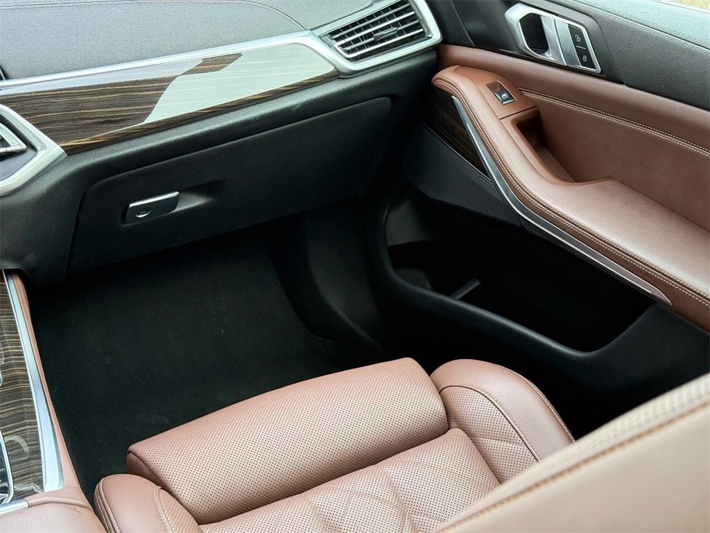 2023 BMW X5 xDrive45e