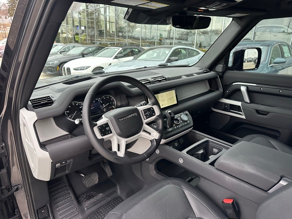 2023 Land Rover Defender 90 X-Dynamic SE