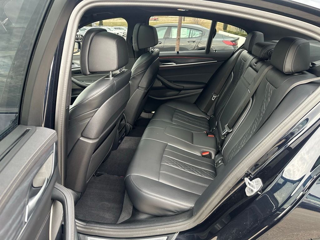 2023 BMW 5 Series M550i xDrive