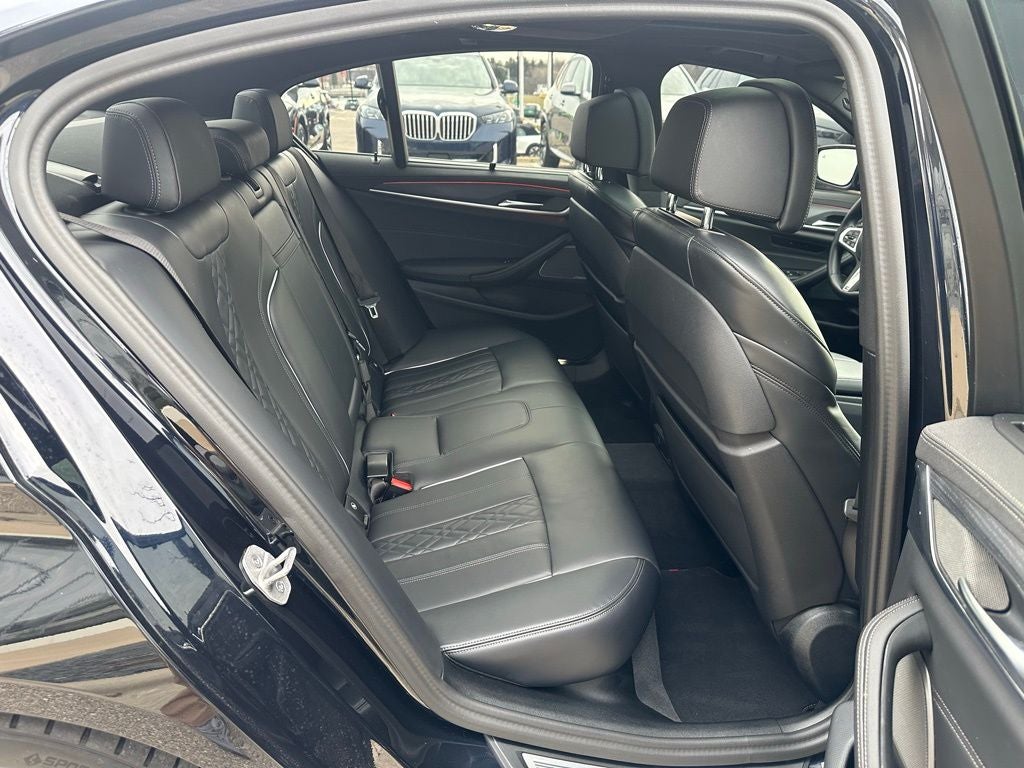 2023 BMW 5 Series M550i xDrive