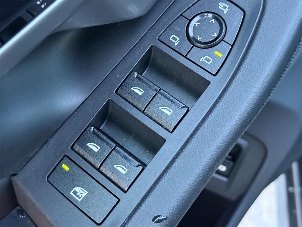 2025 BMW 5 Series 540i xDrive