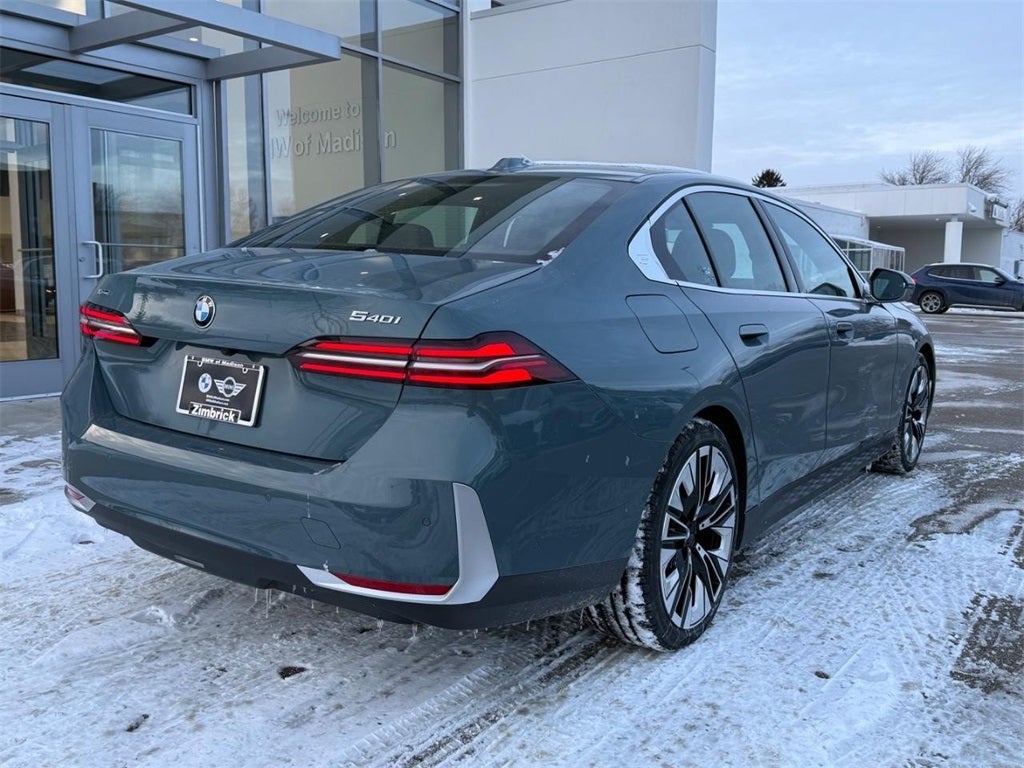 2025 BMW 5 Series 540i xDrive