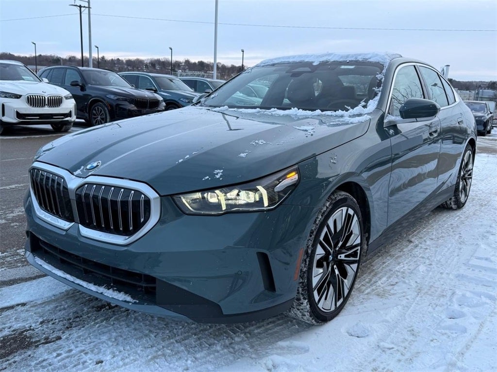 2025 BMW 5 Series 540i xDrive