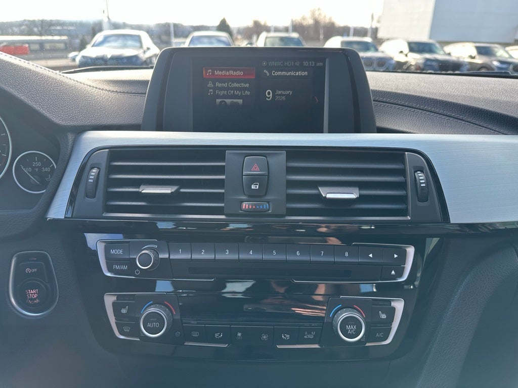 2018 BMW 3 Series 330i xDrive