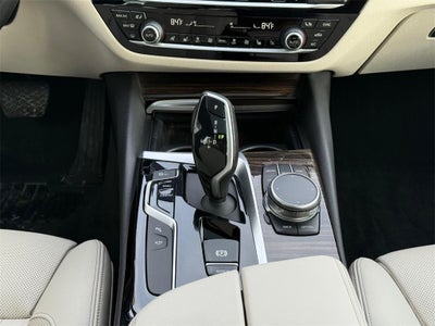 2019 BMW 5 Series 540i