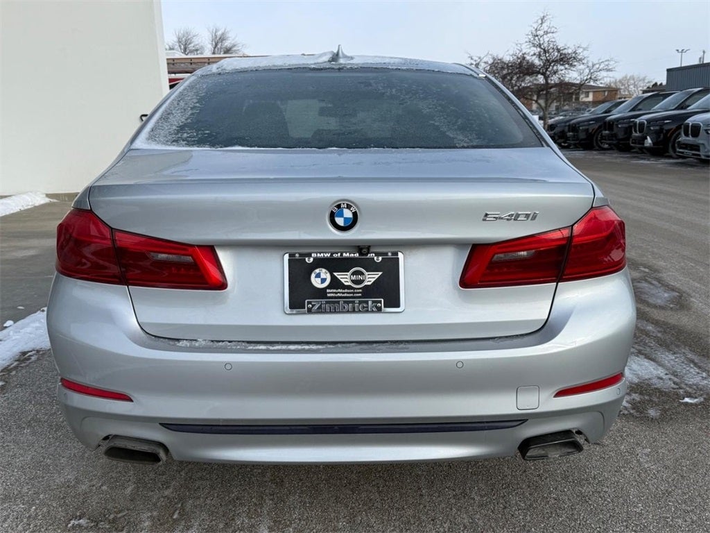 2019 BMW 5 Series 540i