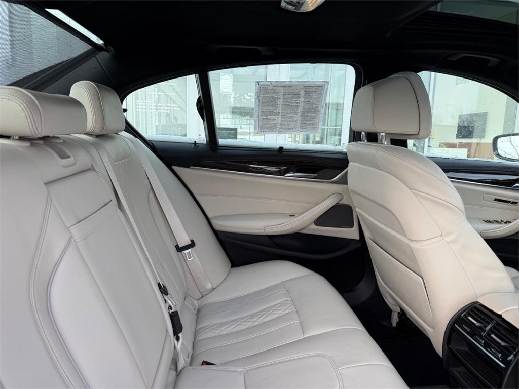 2019 BMW 5 Series 540i