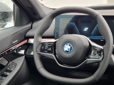 2025 BMW i5 xDrive40