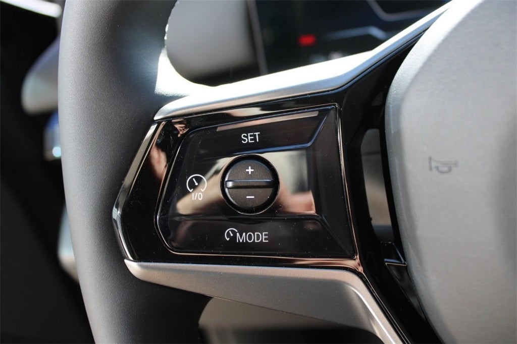 2024 BMW i5 eDrive40