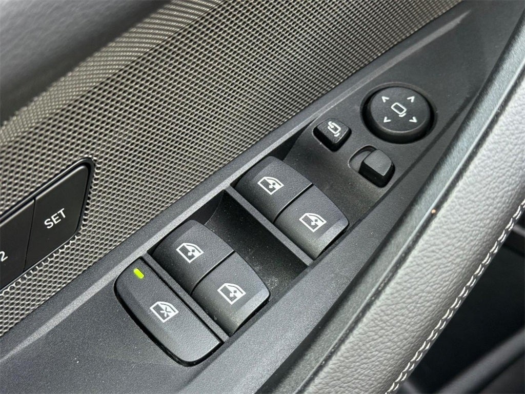 2025 BMW i4 xDrive40