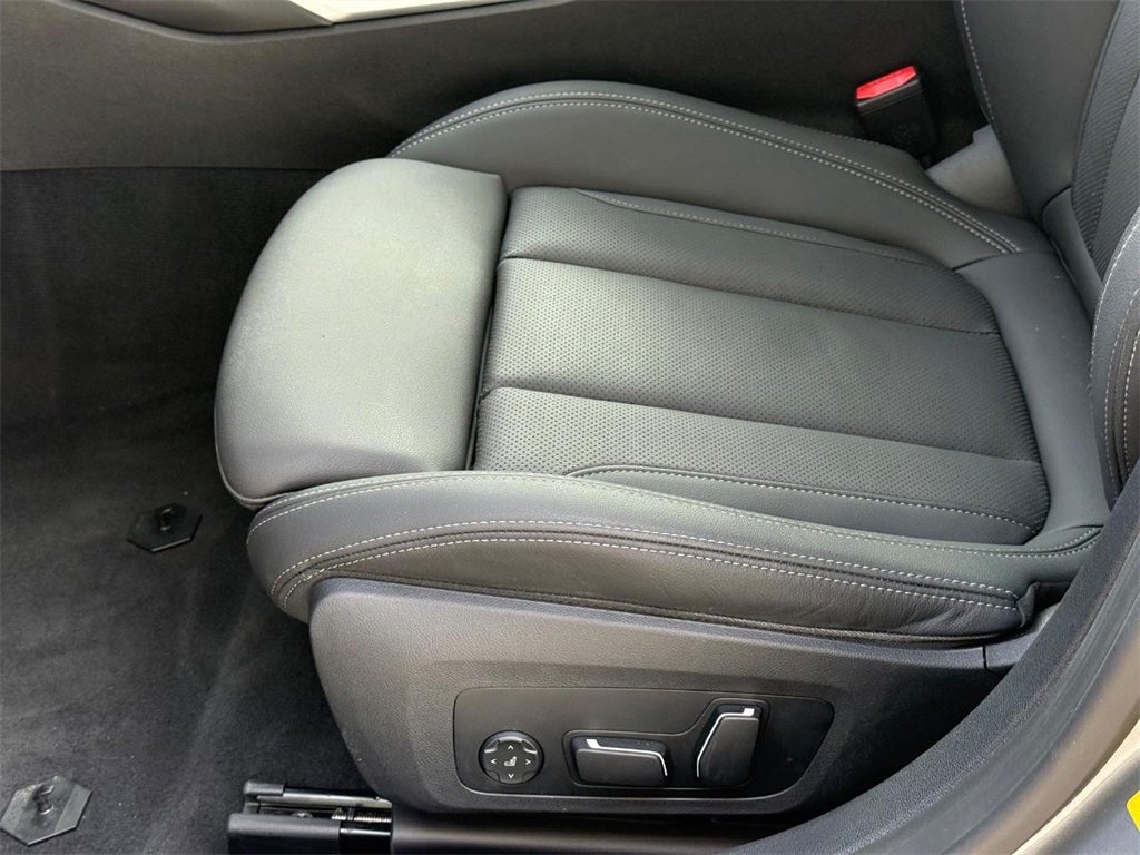 2025 BMW i4 xDrive40