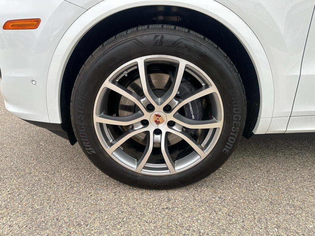 2025 Porsche Cayenne Coupe Base