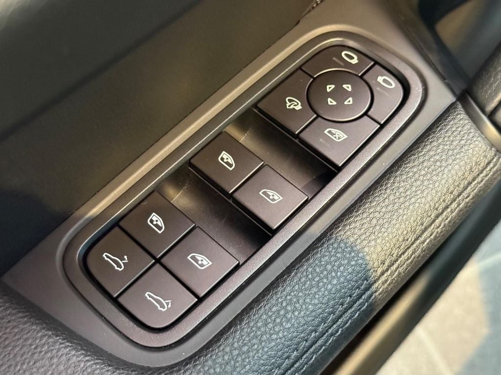 2024 Porsche Cayenne Coupe Base