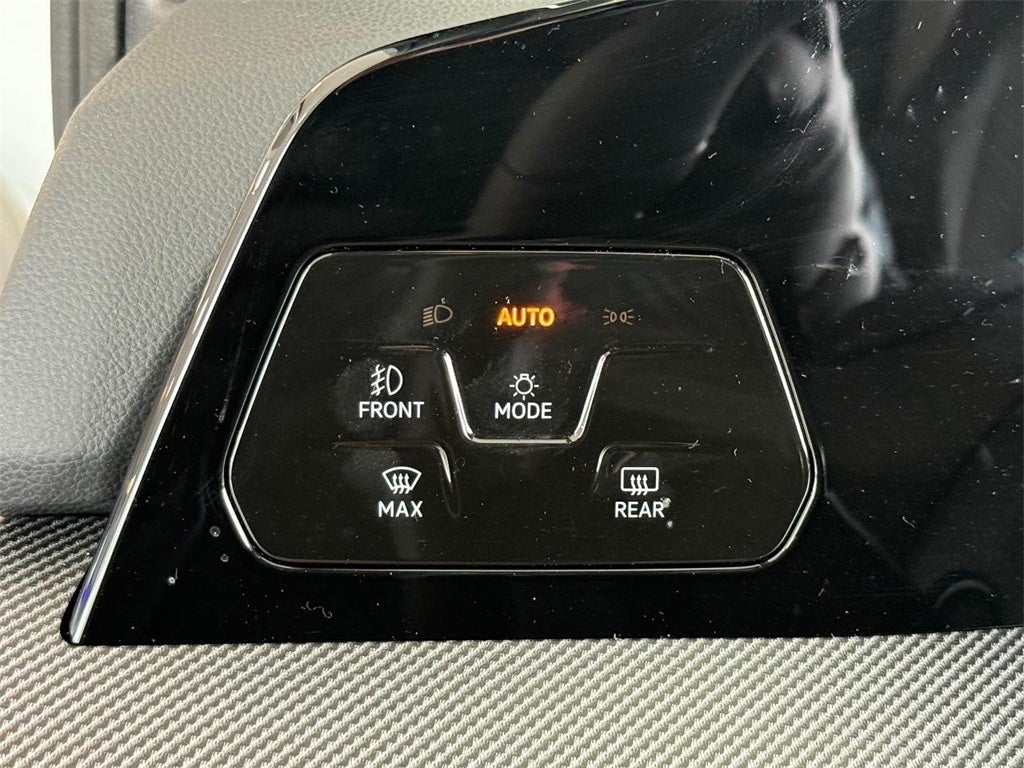 2025 Volkswagen Golf GTI Autobahn