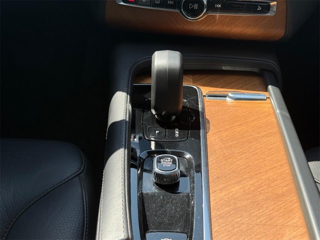 2023 Volvo XC90 B6 Plus 7-Seater