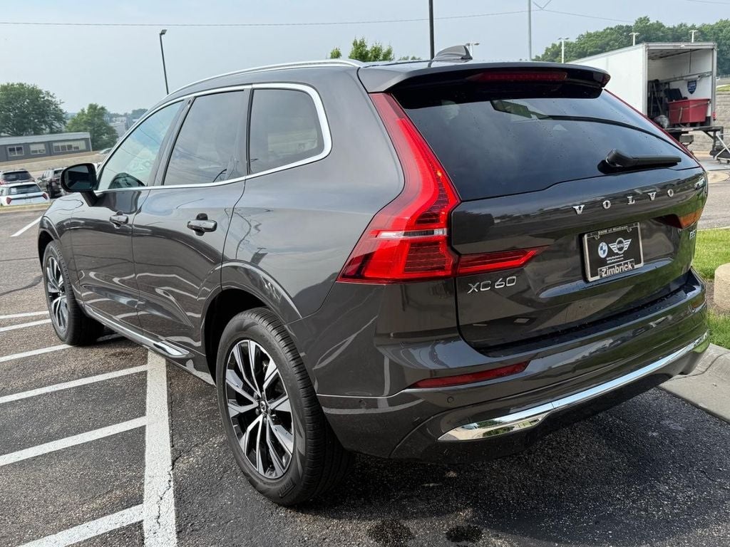 2023 Volvo XC60 B5 Plus Bright Theme