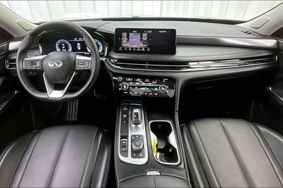 2025 INFINITI QX60 LUXE