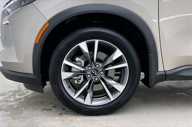 2025 INFINITI QX60 LUXE