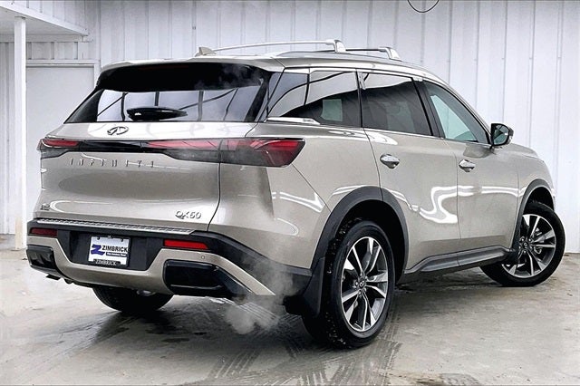 2025 INFINITI QX60 LUXE