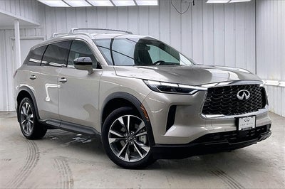 2025 INFINITI QX60 LUXE