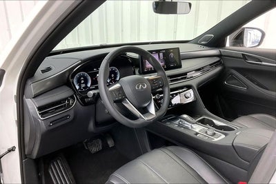 2025 INFINITI QX60 LUXE BLACK EDITION