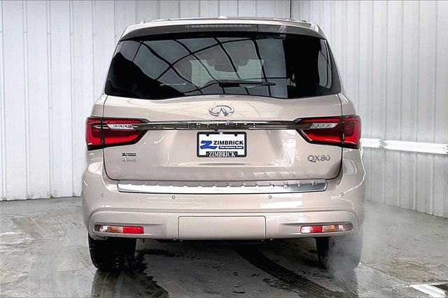 2021 INFINITI QX80 Premium Select