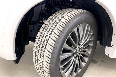 2023 INFINITI QX80 Premium Select