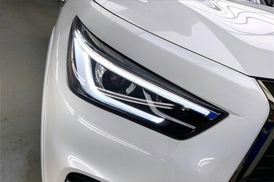 2023 INFINITI QX80 Premium Select