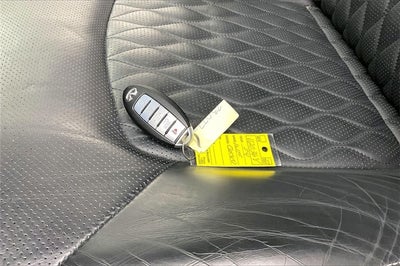 2024 INFINITI QX80 Sensory