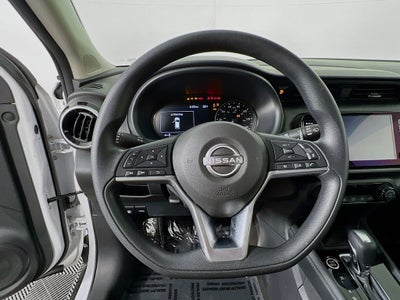 2022 Nissan Kicks SV