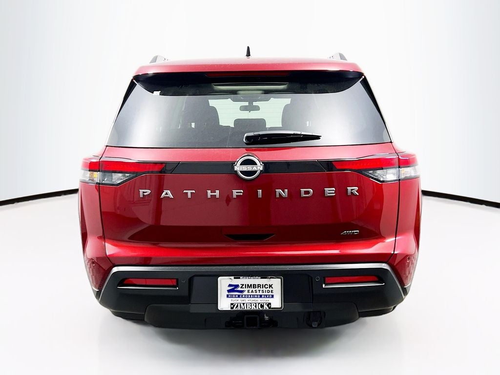 2026 Nissan Pathfinder SV
