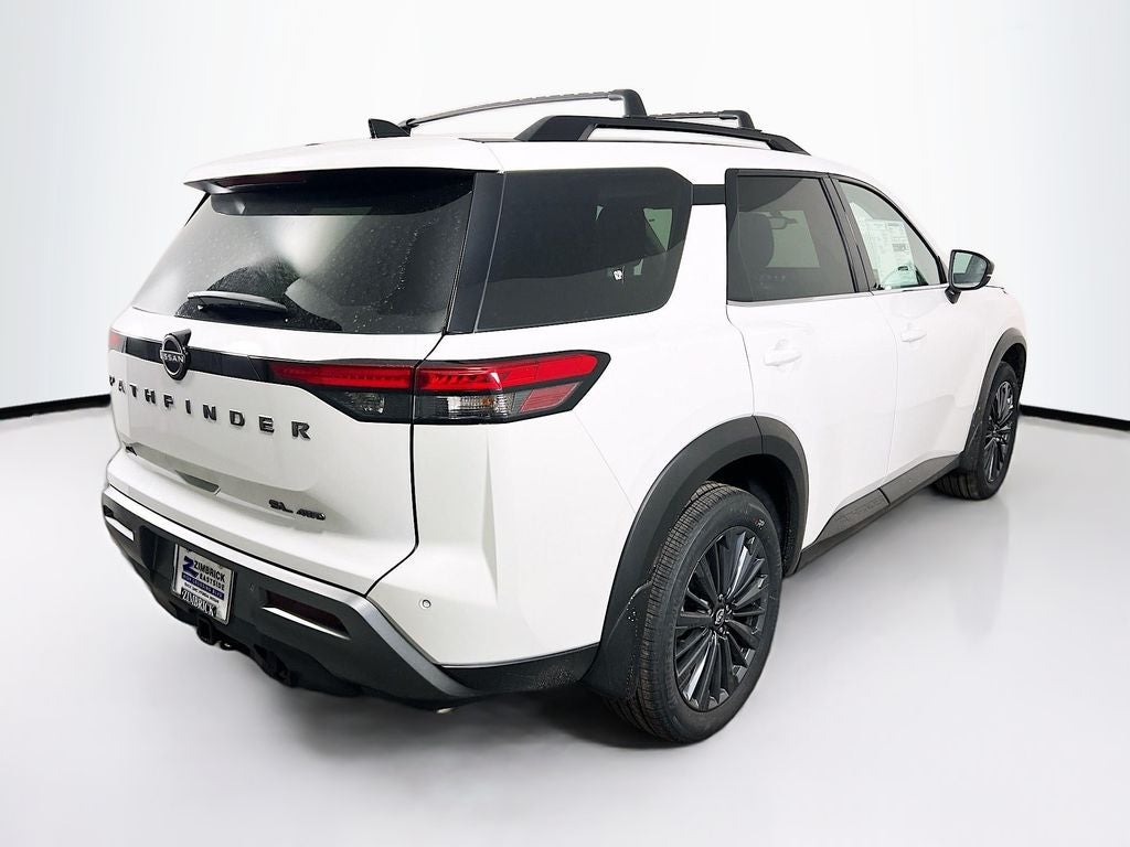 2026 Nissan Pathfinder SL