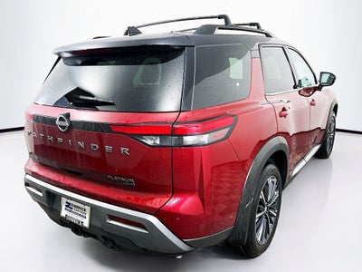 2026 Nissan Pathfinder Platinum