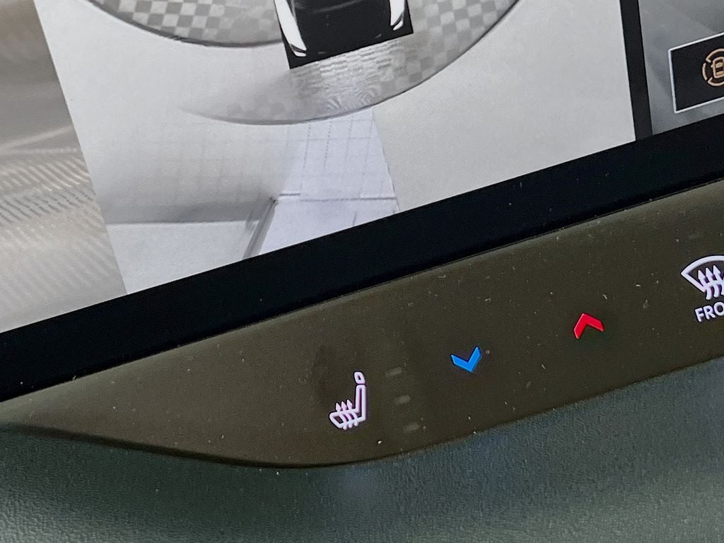 2026 Nissan Leaf PLATINUM+