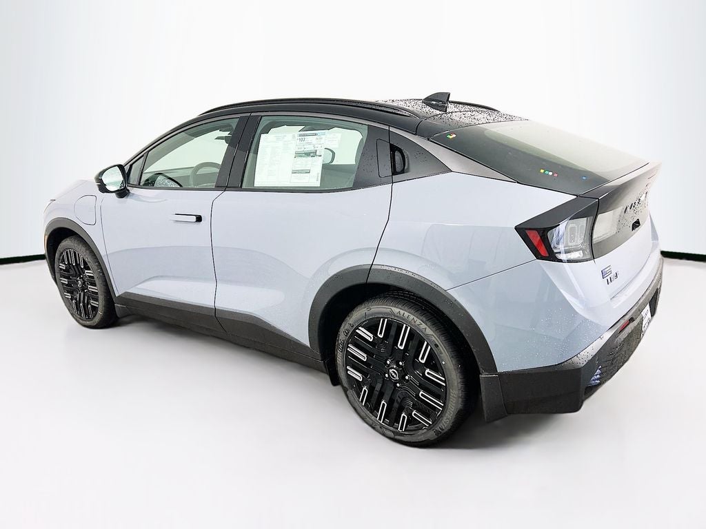 2026 Nissan Leaf PLATINUM+